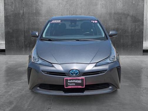 2019 Toyota Prius LE