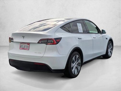 2021 Tesla Model Y Long Range Dual Motor All-Wheel Drive