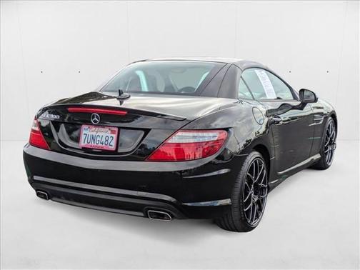 2016 Mercedes-Benz SLK-Class SLK300 Roadster