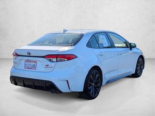 2024 Toyota Corolla Hybrid SE