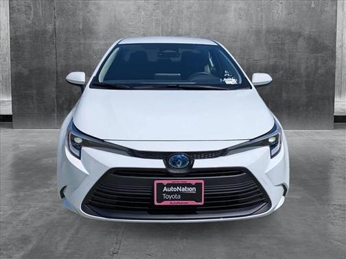 2025 Toyota Corolla Hybrid LE