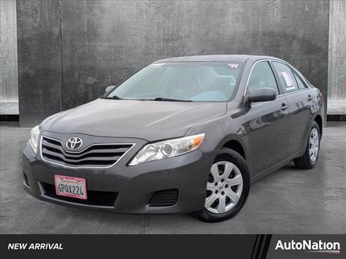 2011 Toyota Camry LE