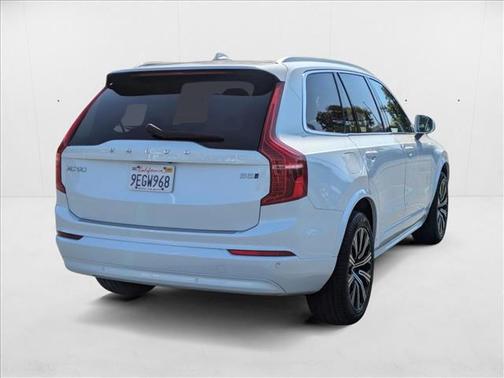 2023 Volvo XC90 B5 Core