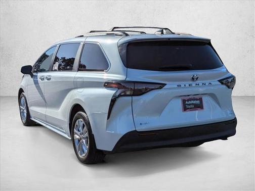 2025 Toyota Sienna XLE 7 Passenger