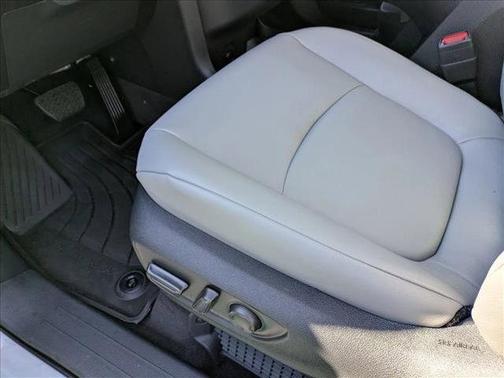 2025 Toyota Sienna XLE 7 Passenger
