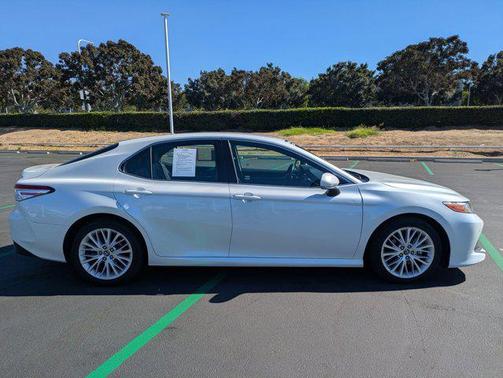 2018 Toyota Camry XLE