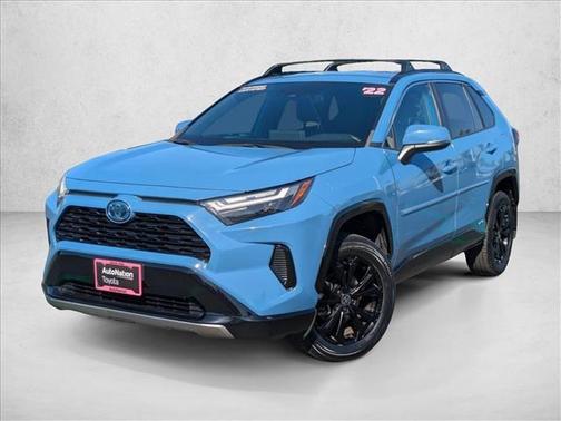 2022 Toyota RAV4 Hybrid SE