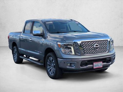 2018 Nissan Titan SL
