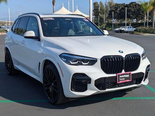 2022 BMW X5 M50i