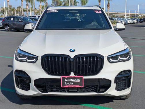 2022 BMW X5 M50i