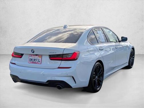 2020 BMW 330 330i
