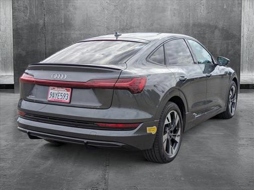 2022 Audi e-tron Sportback S line Premium