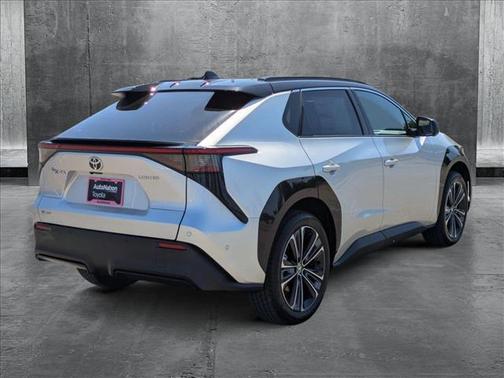 2025 Toyota bZ4X Limited