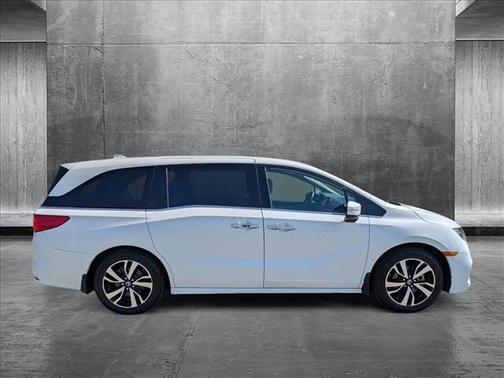 2018 Honda Odyssey Elite