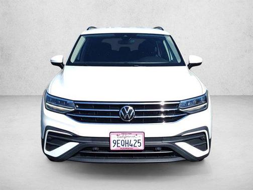 Pure White 2023 Volkswagen Tiguan 2.0T S