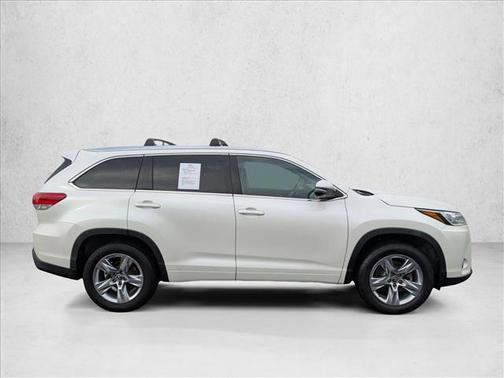 2017 Toyota Highlander Limited