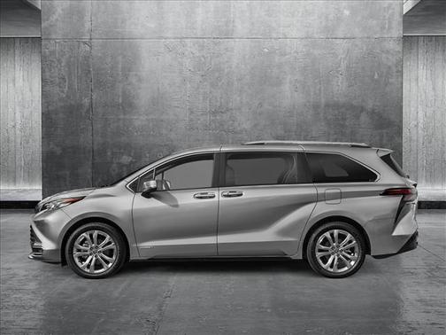 2025 Toyota Sienna Platinum 7 Passenger