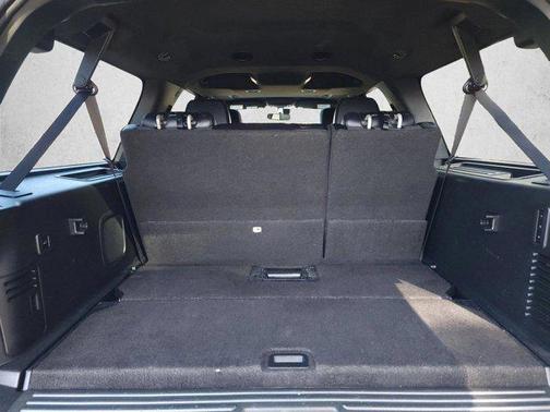 Magnetic Metallic 2016 Ford Expedition EL Limited