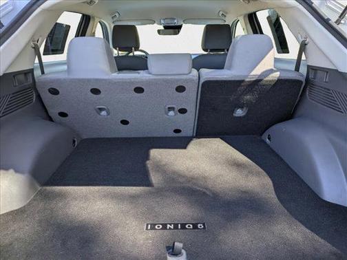 2022 Hyundai IONIQ 5 SE