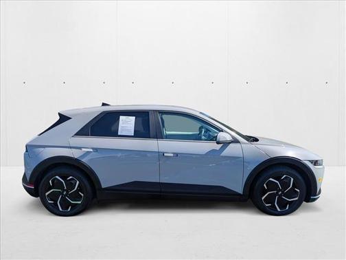 2022 Hyundai IONIQ 5 SE