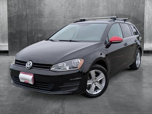 2015 Volkswagen Golf SportWagen TDI S 4-Door