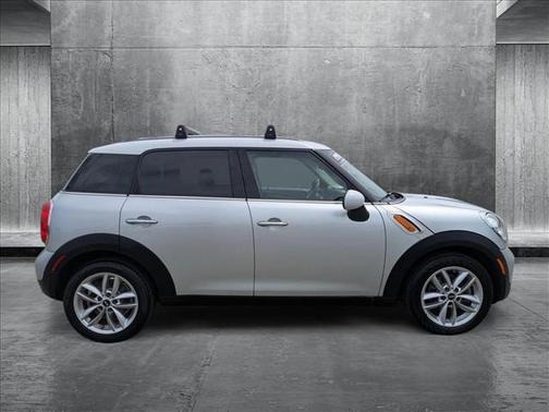 2014 MINI Countryman Cooper