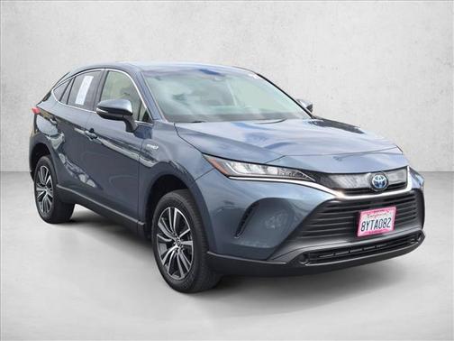 Coastal Gray Metallic 2021 Toyota Venza LE