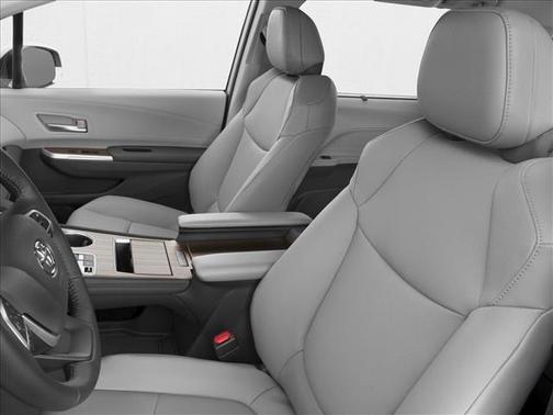 2025 Toyota Sienna XLE 7 Passenger
