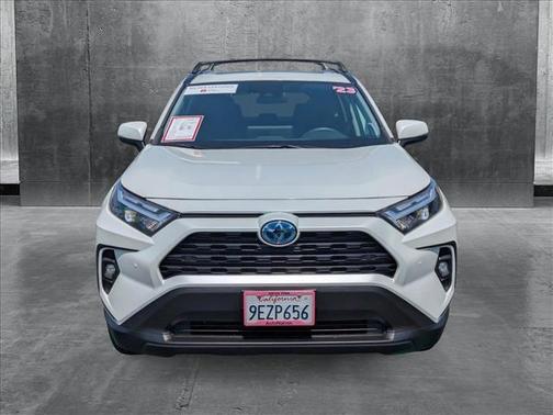 2023 Toyota RAV4 Hybrid XLE Premium