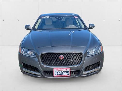 2016 Jaguar XF 35t Prestige