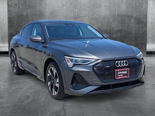 2022 Audi e-tron Sportback S line Premium