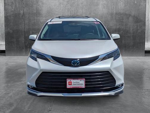 2024 Toyota Sienna XLE 7 Passenger