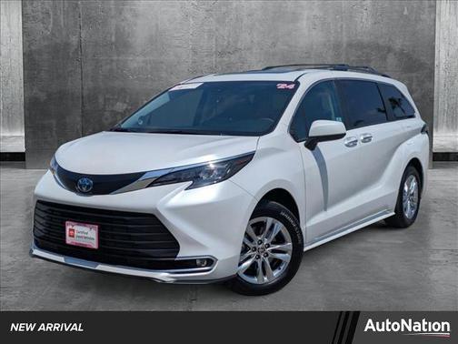 2024 Toyota Sienna XLE 7 Passenger
