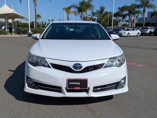 2014 Toyota Camry SE