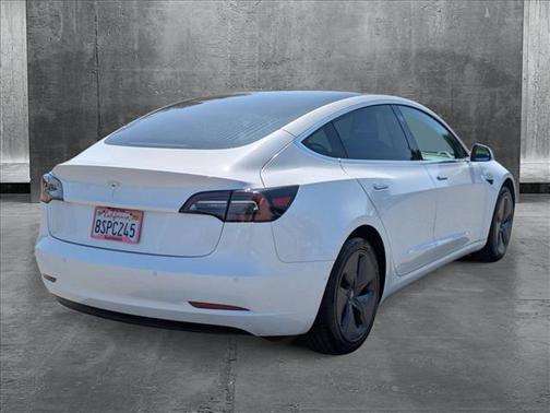 2020 Tesla Model 3 Standard Range