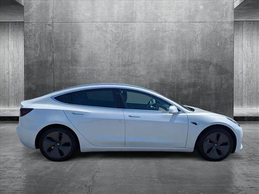 2020 Tesla Model 3 Standard Range