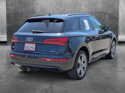 2020 Audi Q5 45 Premium Plus