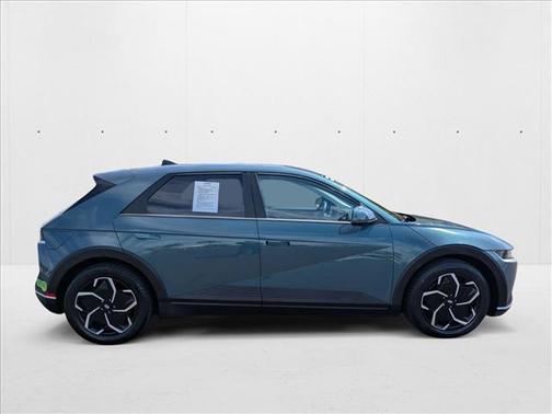 2022 Hyundai IONIQ 5 SE Standard Range