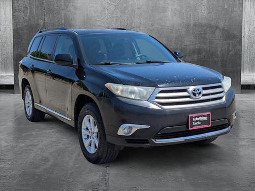 2012 Toyota Highlander SE