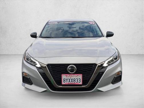 2021 Nissan Altima SR FWD