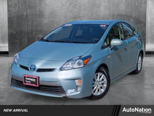 2014 Toyota Prius Plug-in Advanced