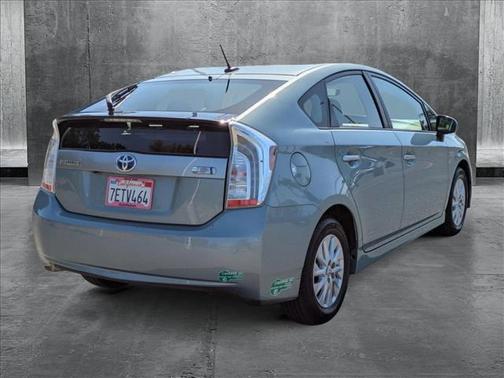 2014 Toyota Prius Plug-in Advanced