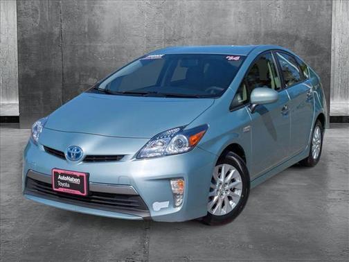 2014 Toyota Prius Plug-in Advanced