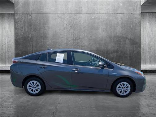 2016 Toyota Prius Two