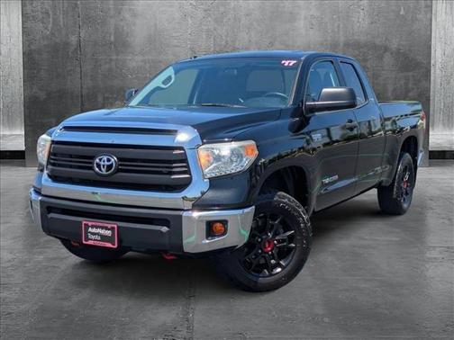 2017 Toyota Tundra SR5