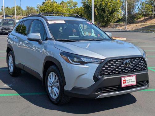 2023 Toyota Corolla Cross LE