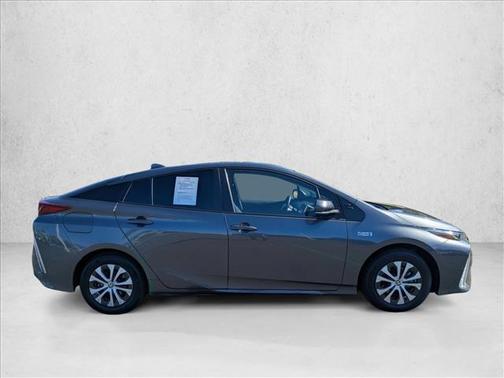 2022 Toyota Prius Prime LE