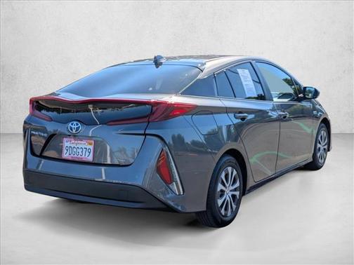 2022 Toyota Prius Prime LE