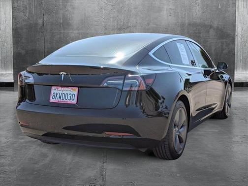 2019 Tesla Model 3 Mid Range