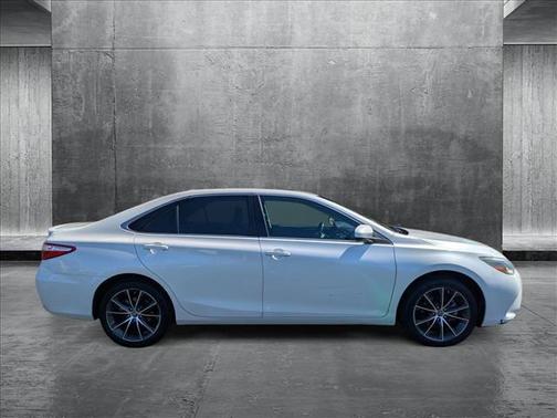 2015 Toyota Camry XSE